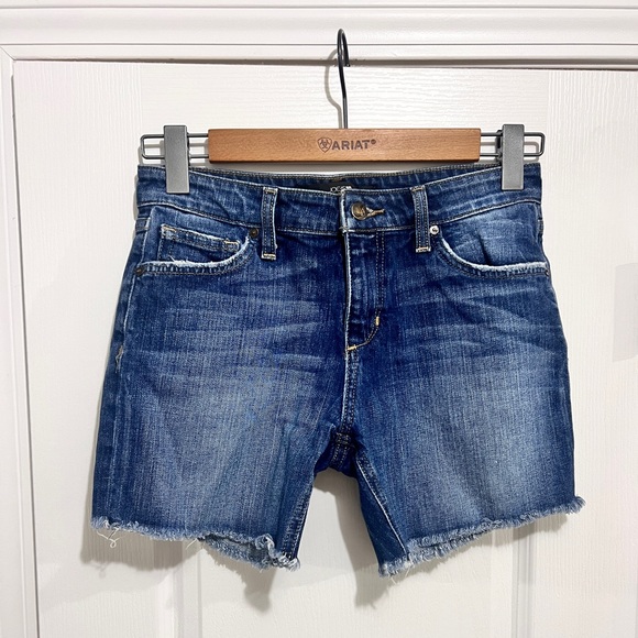 Joe's Jeans Denim Cut Off Shorts with Distressed Ends - sz 25‎ - Picture 1 of 5